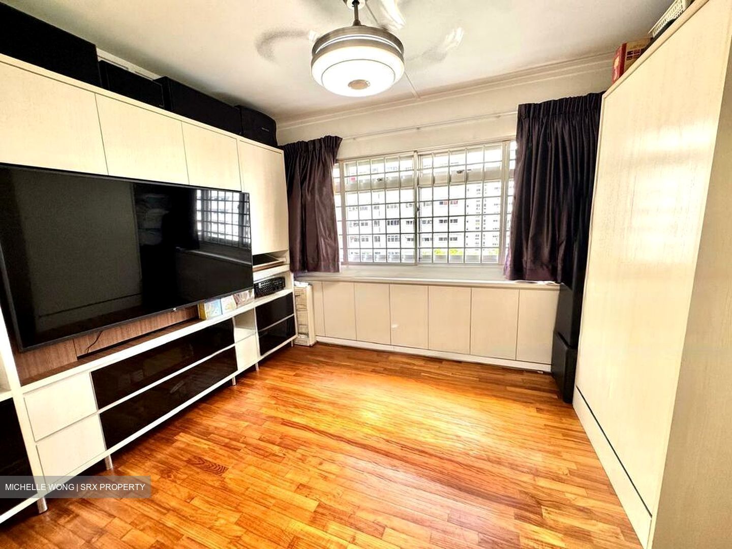 Blk 761 Jurong West Street 74 (Jurong West), HDB Executive #473000571